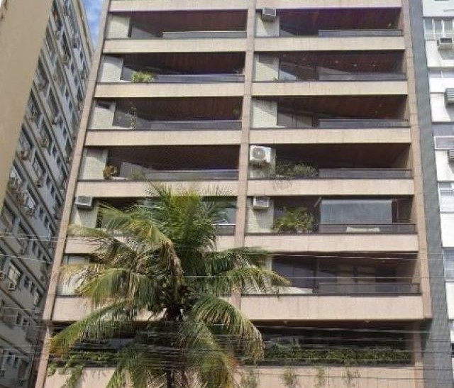 Apartamento com área privativa de 190,12m²